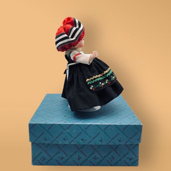 Madame Alexander 8" Doll Finland International Dolls Collection - Picture 6 of 9